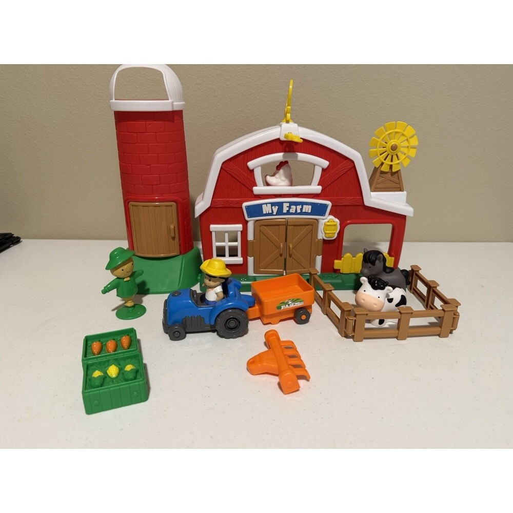 PlayGo Busy Farm Life 9857 Farm Playset Barn Silo Tractor Animals Accessories